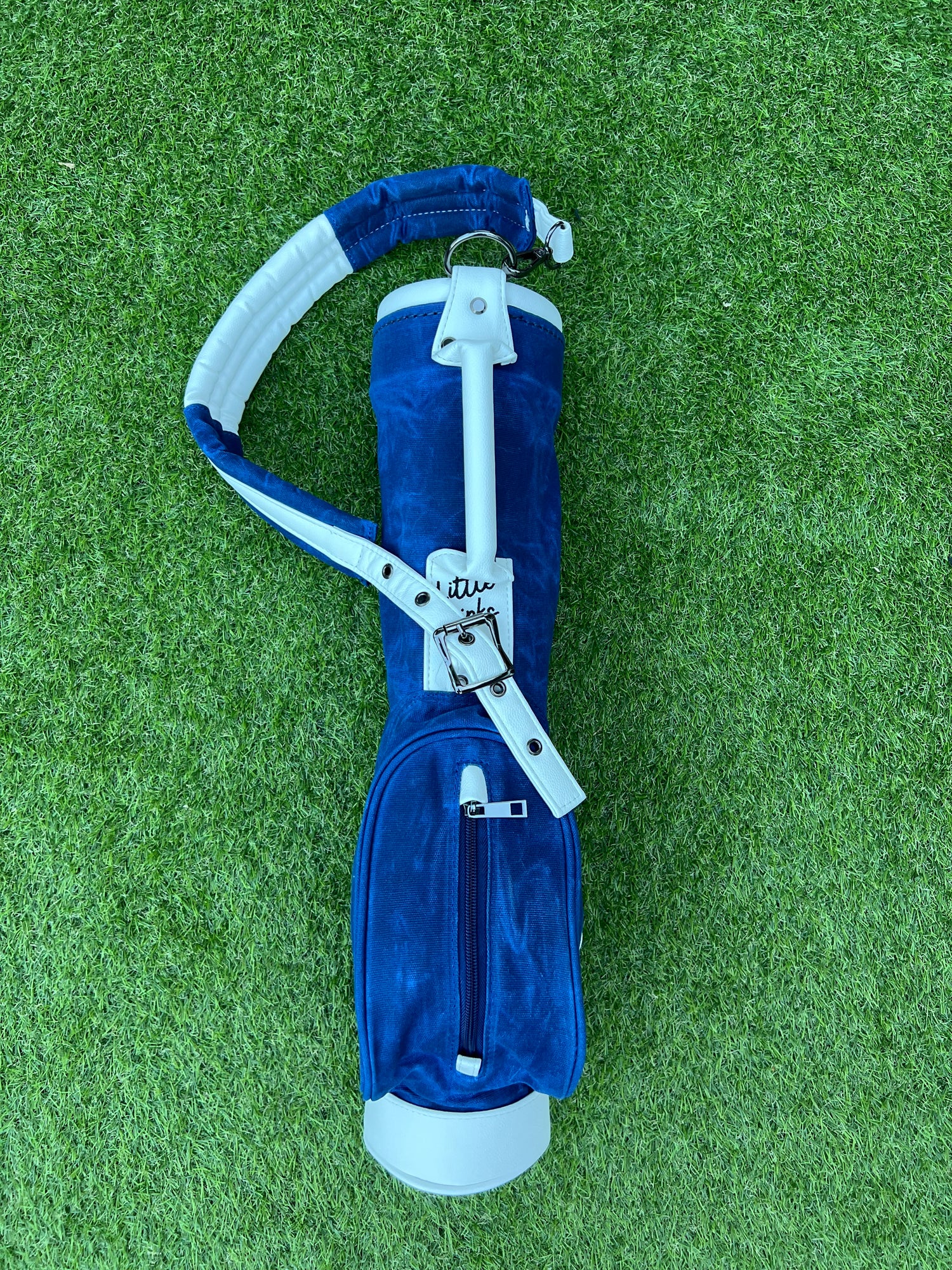 Blue coloured canvas toddler golf bag.